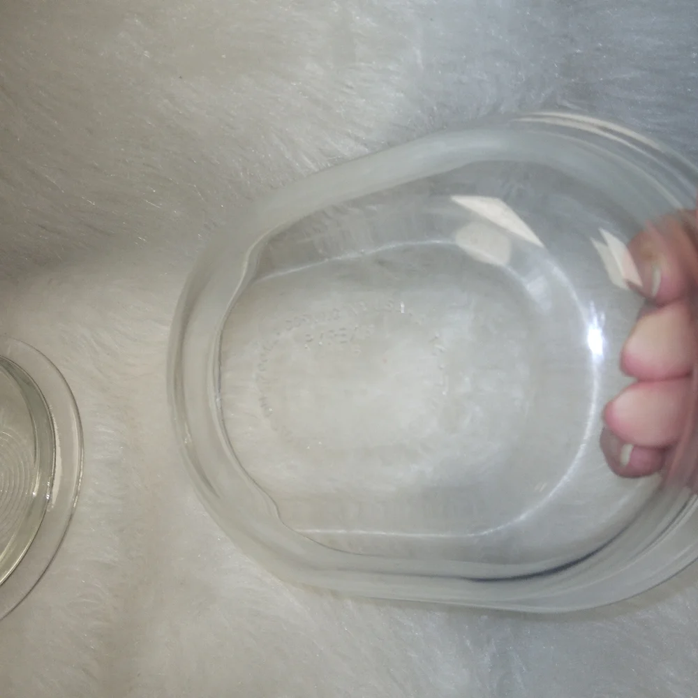 PYREX 602B + 602C, vintage 700ml covered caserol dish with lid